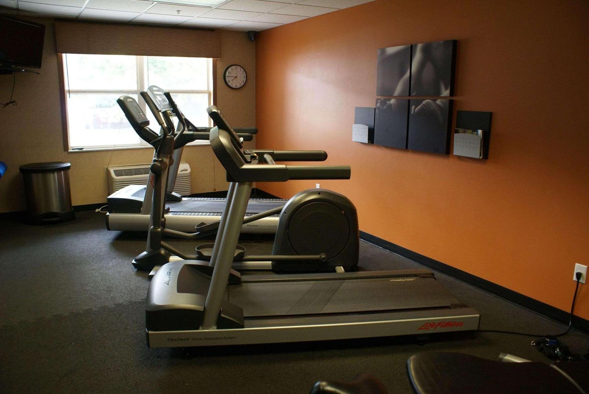 Country Inn & Suites By Radisson, Lansing, Mi מראה חיצוני תמונה